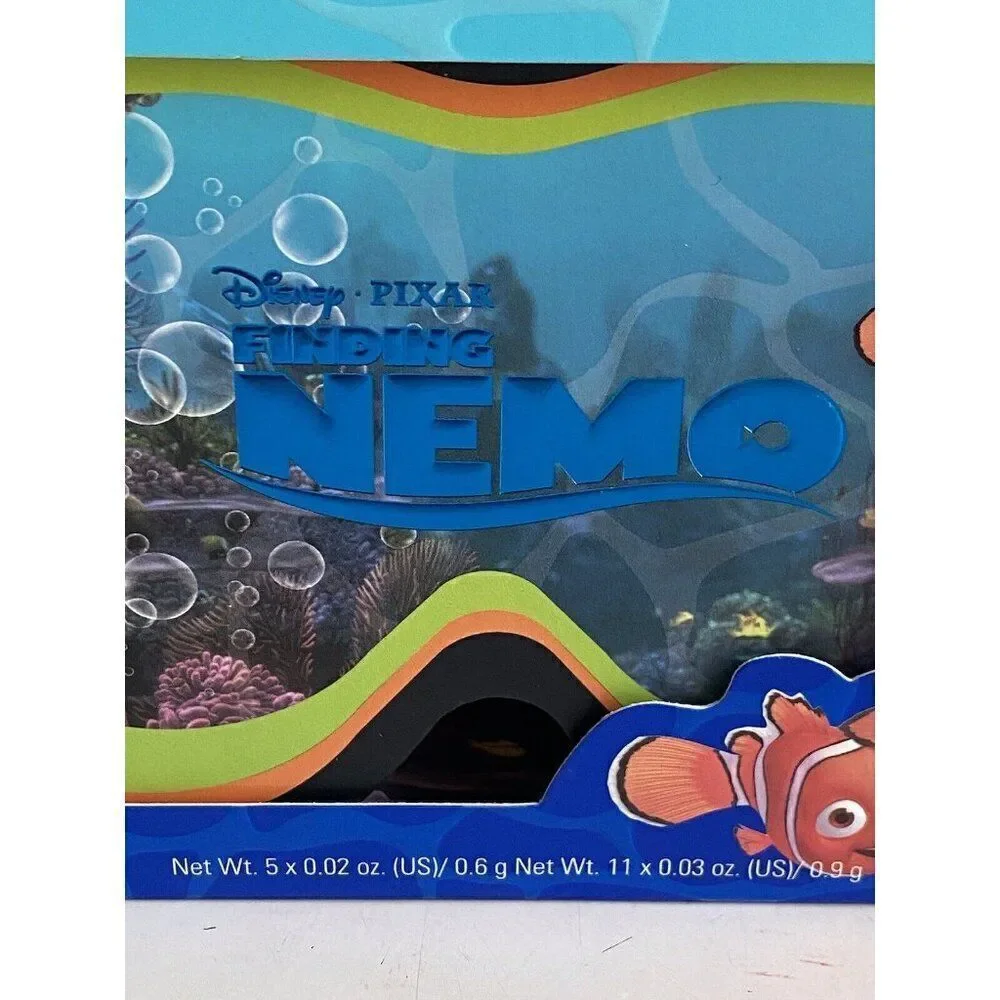 Revolution Disney‎ Finding Nemo P Sherman Goggles 16 Eye Shadow Palette NEW